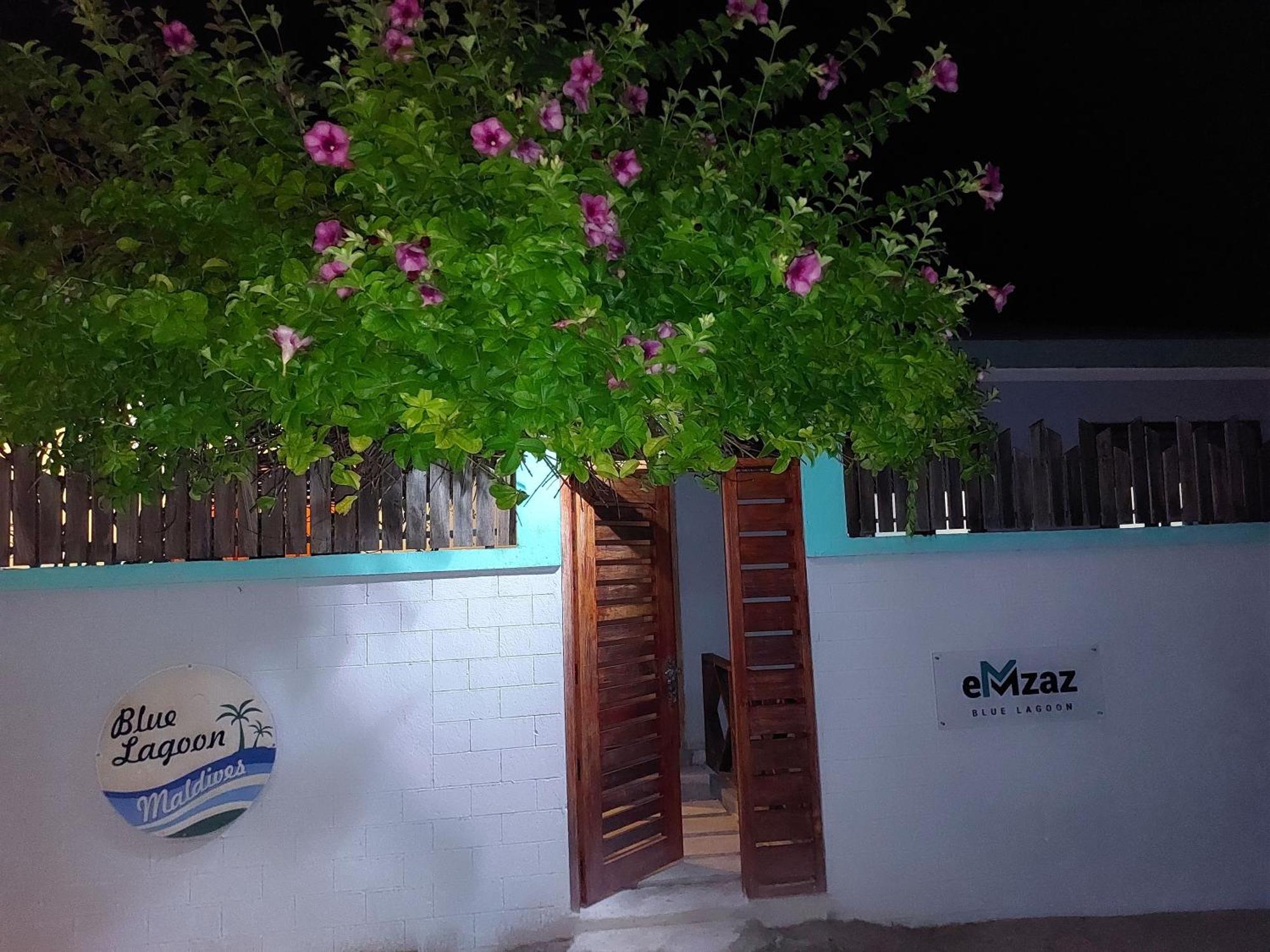 Emzaz Blue Lagoon Ugoofaaru Exterior foto